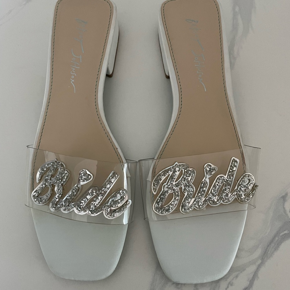 Betsey Johnson “Bride” Slides Size 7.5